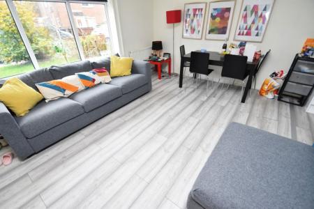5 bedroom Property to let in Newton Drive, Durham, DH1