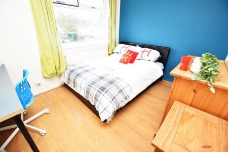 4 bedroom Property to let in Newton Drive, DH1