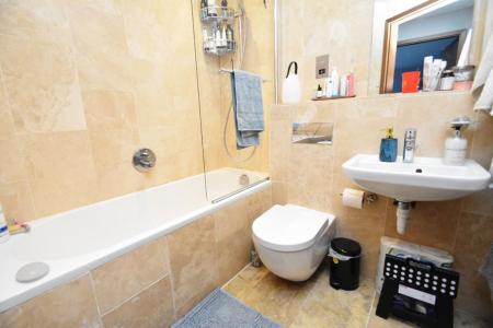 2 bedroom Property to let in River Court, Durham City, DH1