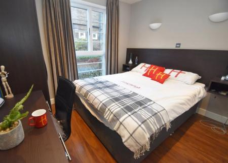 2 bedroom Property to let in River Court - DH1