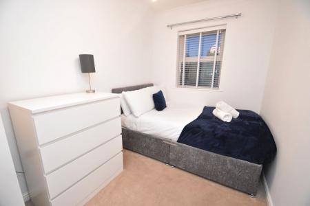 3 bedroom Property to let in Bower Court