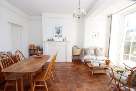 1 bedroom Apartment to let in Leigh Road, Wimborne