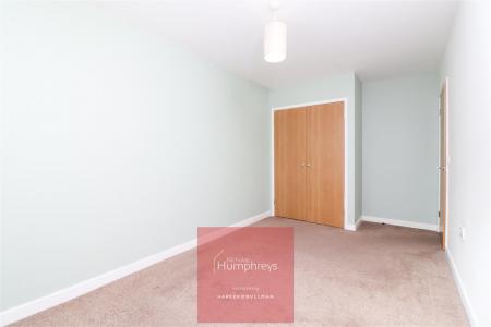2 bedroom Apartment to let in Leigh Road, Wimborne