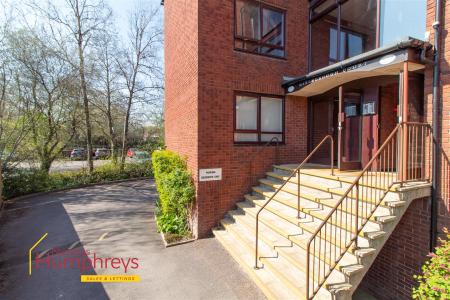 1 bedroom Apartment for sale in Allenview Road, Wimborne