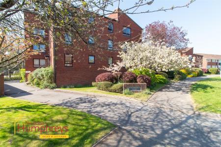 1 bedroom Apartment for sale in Allenview Road, Wimborne