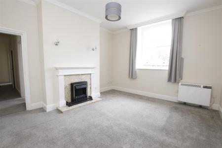 2 bedroom Apartment to let in Redcotts Lane, Wimborne