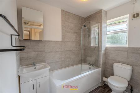 1 bedroom Apartment for sale in Leigh Gardens, Wimborne