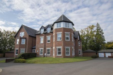 Cranfield Avenue, Wimborne