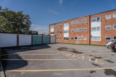 1 bedroom Apartment for sale in Leigh Road, Wimborne