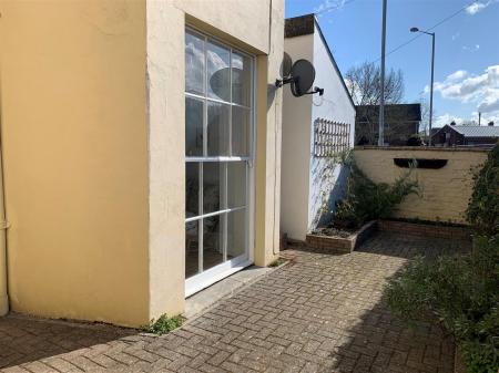 1 bedroom Apartment for sale in Leigh Road, Wimborne