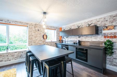 1 bedroom Apartment for sale in Allenview Road, Wimborne