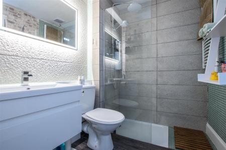 1 bedroom Apartment for sale in Allenview Road, Wimborne