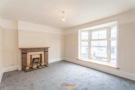 2 bedroom Apartment to let in East Street, Wimborne