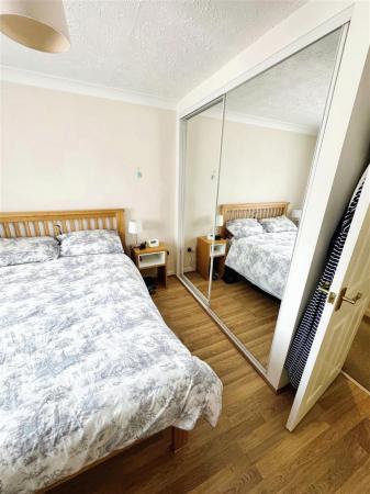 2 bedroom Apartment to let in Station Road, Wimborne