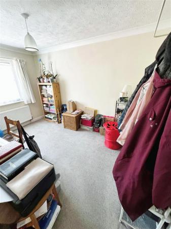 2 bedroom Apartment to let in Station Road, Wimborne