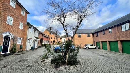 Millstream Close, Wimborne