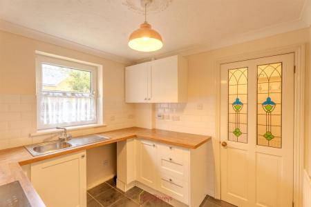 2 bedroom Terraced House for sale in St. Johns Hill, Wimborne