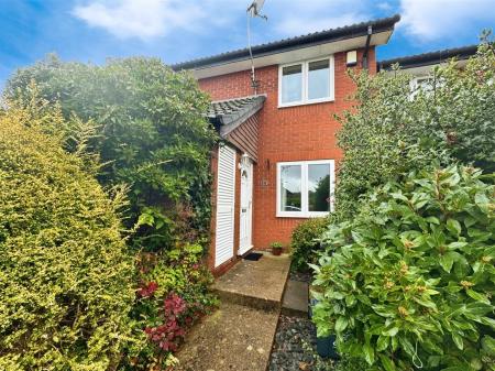 Hunter Close, Colehill