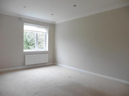 3 bedroom End of terrace house to let in Colt Close, Colehill