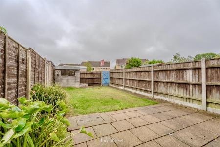 2 bedroom End of terrace house to let in COCKERELL CLOSE, MERLEY