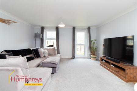 3 bedroom Terraced House for sale in Newmans Close, Wimborne