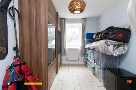 3 bedroom Terraced House for sale in Newmans Close, Wimborne