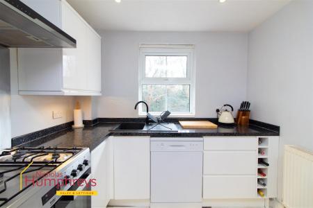 3 bedroom Terraced House for sale in Newmans Close, Wimborne