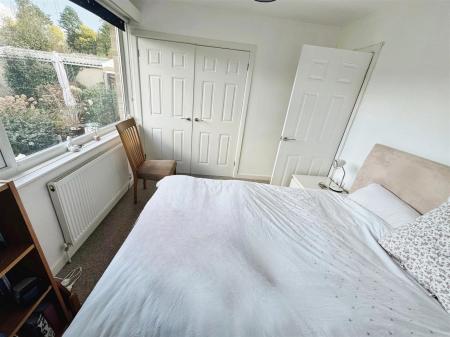 2 bedroom Detached bungalow to let in Minster View, Wimborne