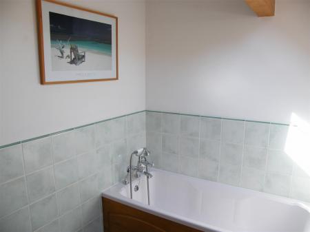 2 bedroom End of terrace house to let in Sturminster Marshall, Wimborne