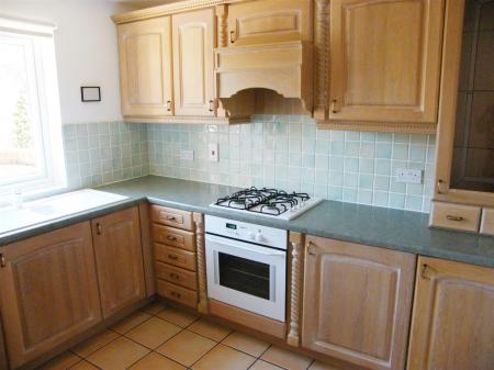 2 bedroom End of terrace house to let in Sturminster Marshall, Wimborne