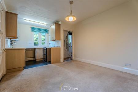 2 bedroom Semi-detached house for sale in Oakley Lane, Wimborne