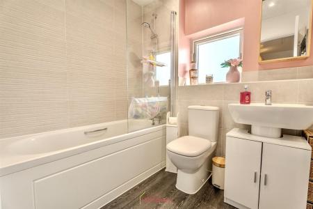 3 bedroom Terraced House for sale in Gold Drive, St. Leonards, Ringwood