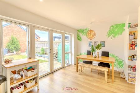 3 bedroom Terraced House for sale in Gold Drive, St. Leonards, Ringwood