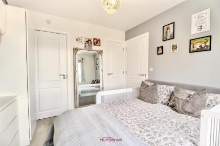 3 bedroom Terraced House for sale in Gold Drive, St. Leonards, Ringwood