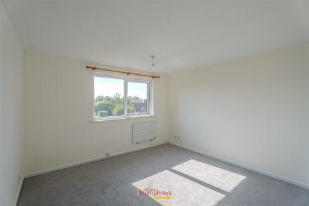 2 bedroom Terraced House to let in Greenhayes Rise, Wimborne