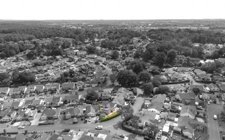 5 bedroom Detached bungalow for sale in Heron Drive, Wimborne