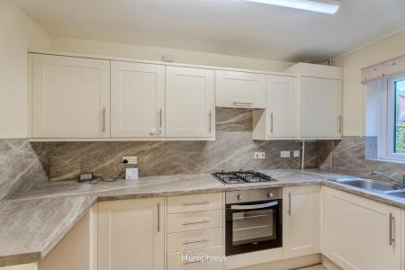 2 bedroom Terraced House to let in Colt Close, Wimborne