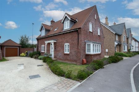 3 bedroom Detached house for sale in Constance Road, Wimborne