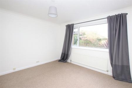 2 bedroom Detached bungalow to let in St Just Close, Ferndown