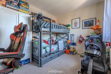 2 bedroom Terraced House to let in Canford View Drive, Colehill