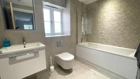 5 bedroom Detached house for sale in Ainsley Road, Wimborne