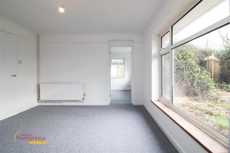 2 bedroom Detached bungalow to let in MORLEY CLOSE, BURTON