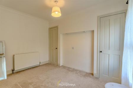 2 bedroom Terraced House to let in St Catherines, Wimborne