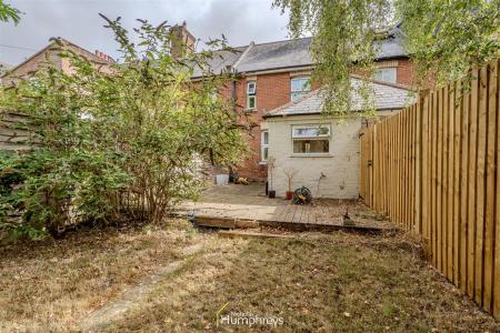 2 bedroom Terraced House to let in St Catherines, Wimborne