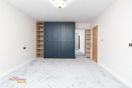 5 bedroom Detached bungalow for sale in Martindale Avenue, Wimborne