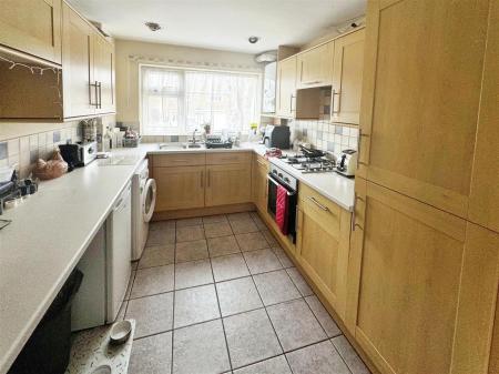 3 bedroom Terraced House to let in JUBILEE ROAD, CORFE MULLEN