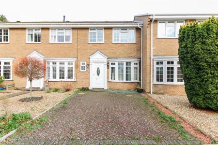 3 bedroom Semi-detached house to let in Warren Walk, Ferndown