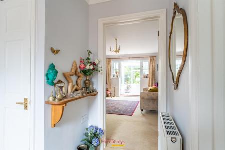 3 bedroom Terraced House to let in Bournemouth Road, Charlton Marshall