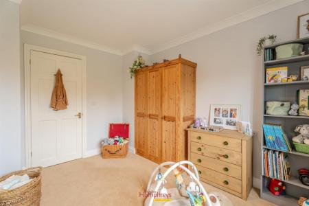 3 bedroom Terraced House to let in Bournemouth Road, Charlton Marshall