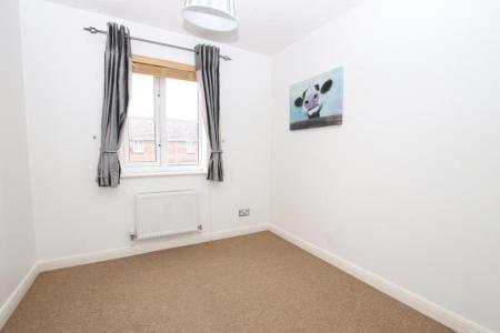 3 bedroom End of terrace house to let in Saffron Way, Bournemouth